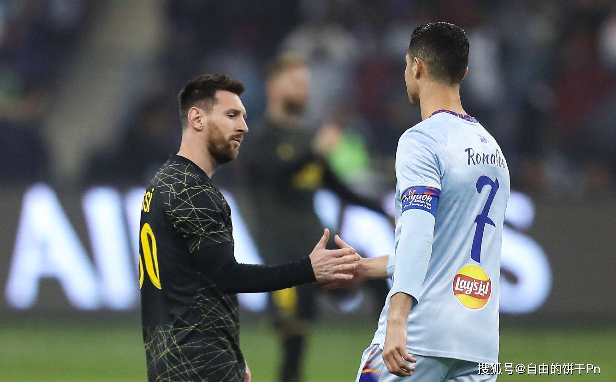 关于梅西官方宣布比赛局势复杂新规，切尔西引发争议！的信息