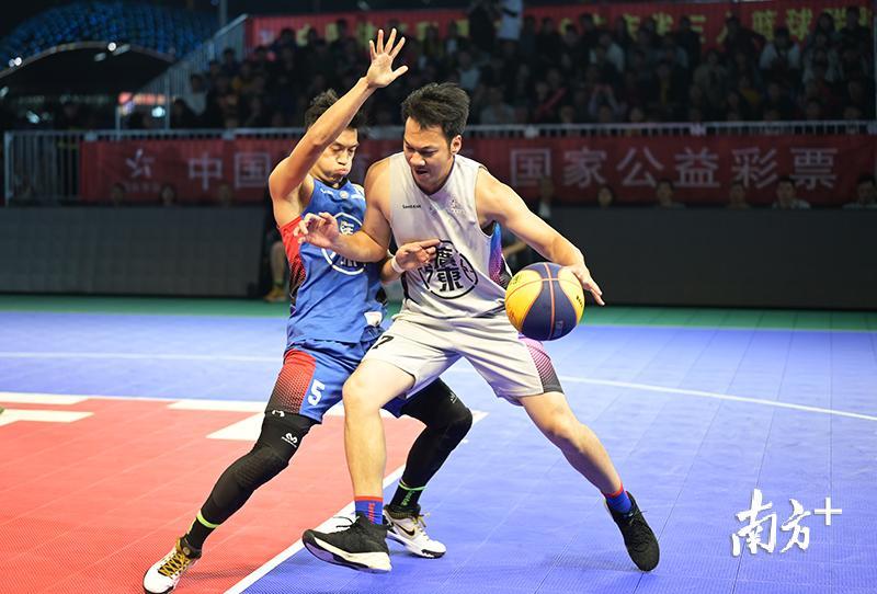 赛前速览:亚运会八强战波尔图对阵广州队,三大看点值得期待 赛前速览:亚运会八强战波尔图对阵广州队,三大看点值得期待